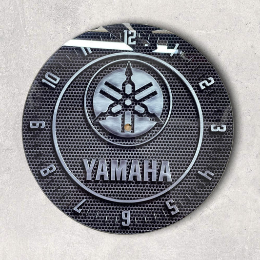 Yamaha Vægur Rundt Glas