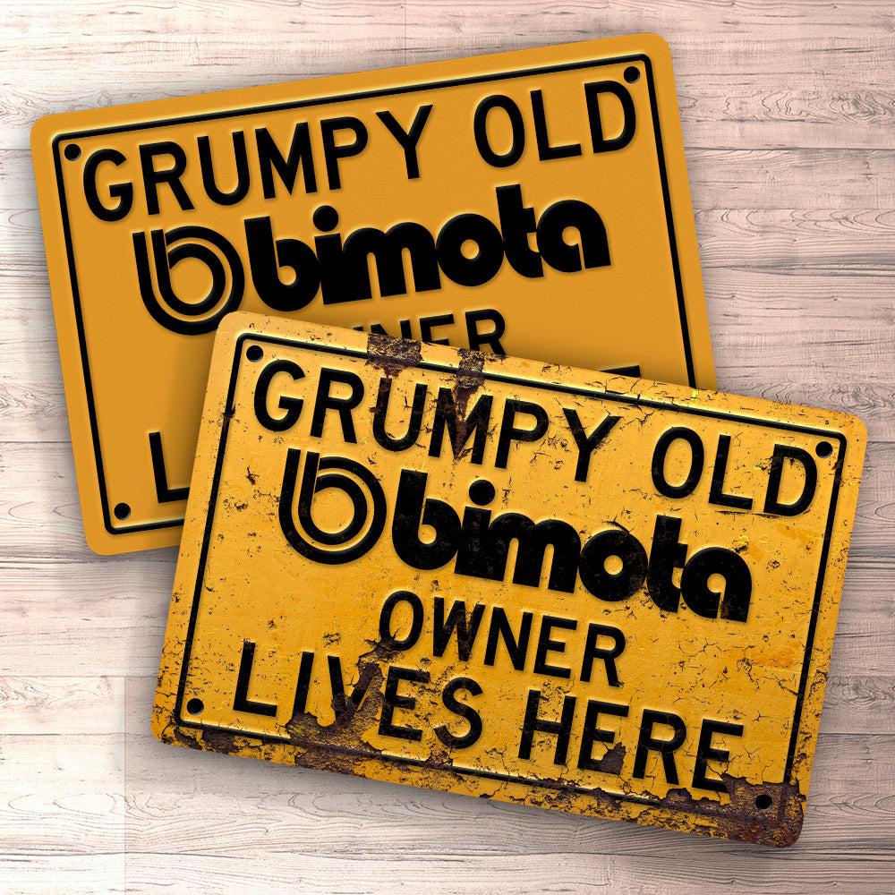 Bimota Grumpy Old Bimota Owner Lives Here Skilte, Musemåtte, Dækkeserviet, Dørmåtte-Skilte-Bimota-Garage Culture Shop- garage - man cave - merchandise