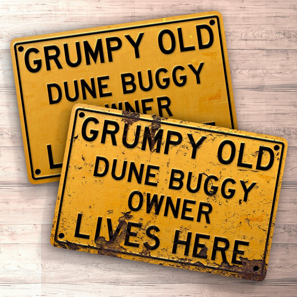 Dune Buggy Grumpy Old Dune Buggy Owner Lives Here Skilte, Musemåtte, Dækkeserviet, Dørmåtte-Skilte-Dune-Garage Culture Shop- garage - man cave - merchandise