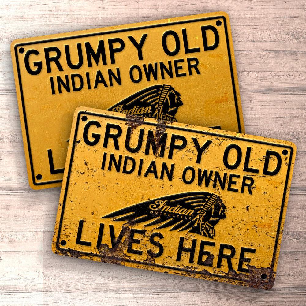 Indian Grumpy Old Indian Owner Lives Here Skilte, Musemåtte, Dørmåtte-Skilte-Indian-Garage Culture Shop- garage - man cave - merchandise