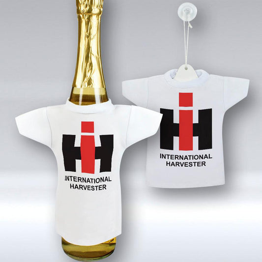 International Harvester - Mini T-shirt Et unikt biltilbehør og flaskecover med din billede, tekst. design-MiniTshirt-International Harvester-Garage Culture Shop- garage - man cave - merchandise