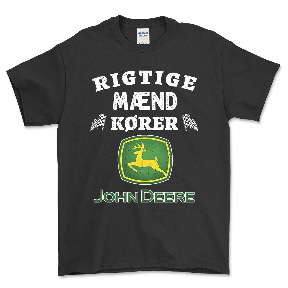 John Deere Rigtige Mænd Kører - Unisex T-Shirt , Bomuld-Beklædning-John Deere-Sort-S-Forside-Garage Culture Shop- garage - man cave - merchandise