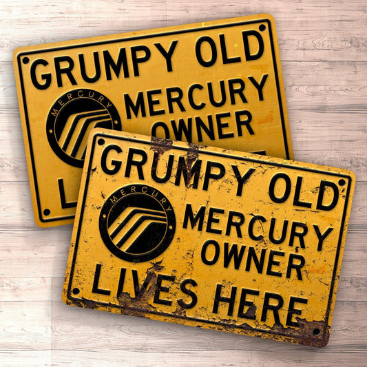 Mercury Grumpy Old Mercury Owner Lives Here Skilte, Musemåtte, Dørmåtte-Skilte-Mercury-Garage Culture Shop- garage - man cave - merchandise