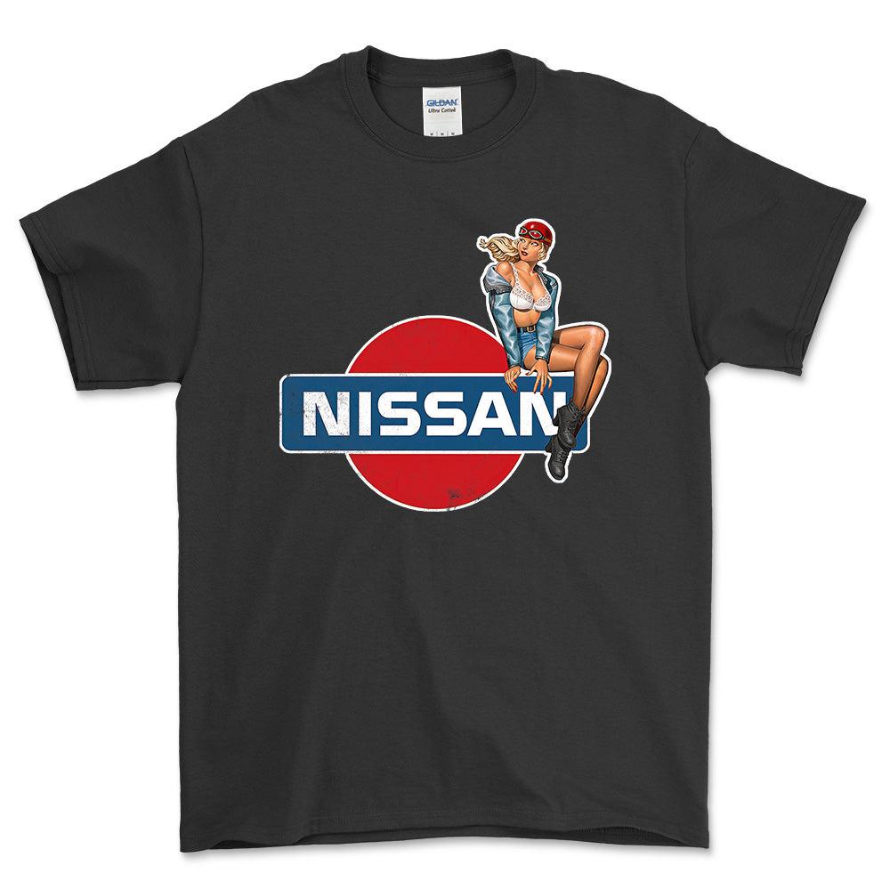 Nissan Pinup - Unisex T-Shirt , Bomuld-Beklædning-Nissan-Sort-S-Forside-Garage Culture Shop- garage - man cave - merchandise