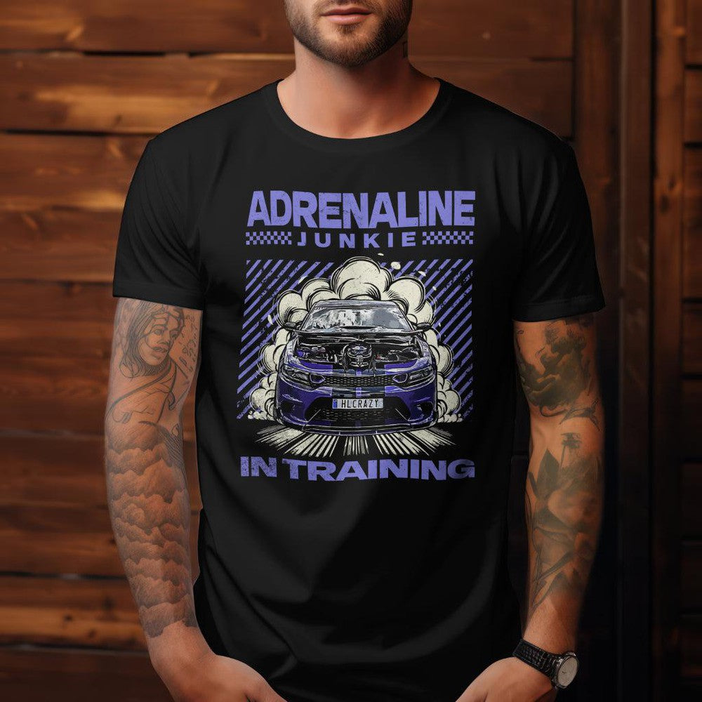 Personlig - Adrenaline Junkie In Training - Med Din Bil MC Billede Unisex T-Shirt , Bomuld-Beklædning-Garage Culture-Garage Culture Shop- garage - man cave - merchandise