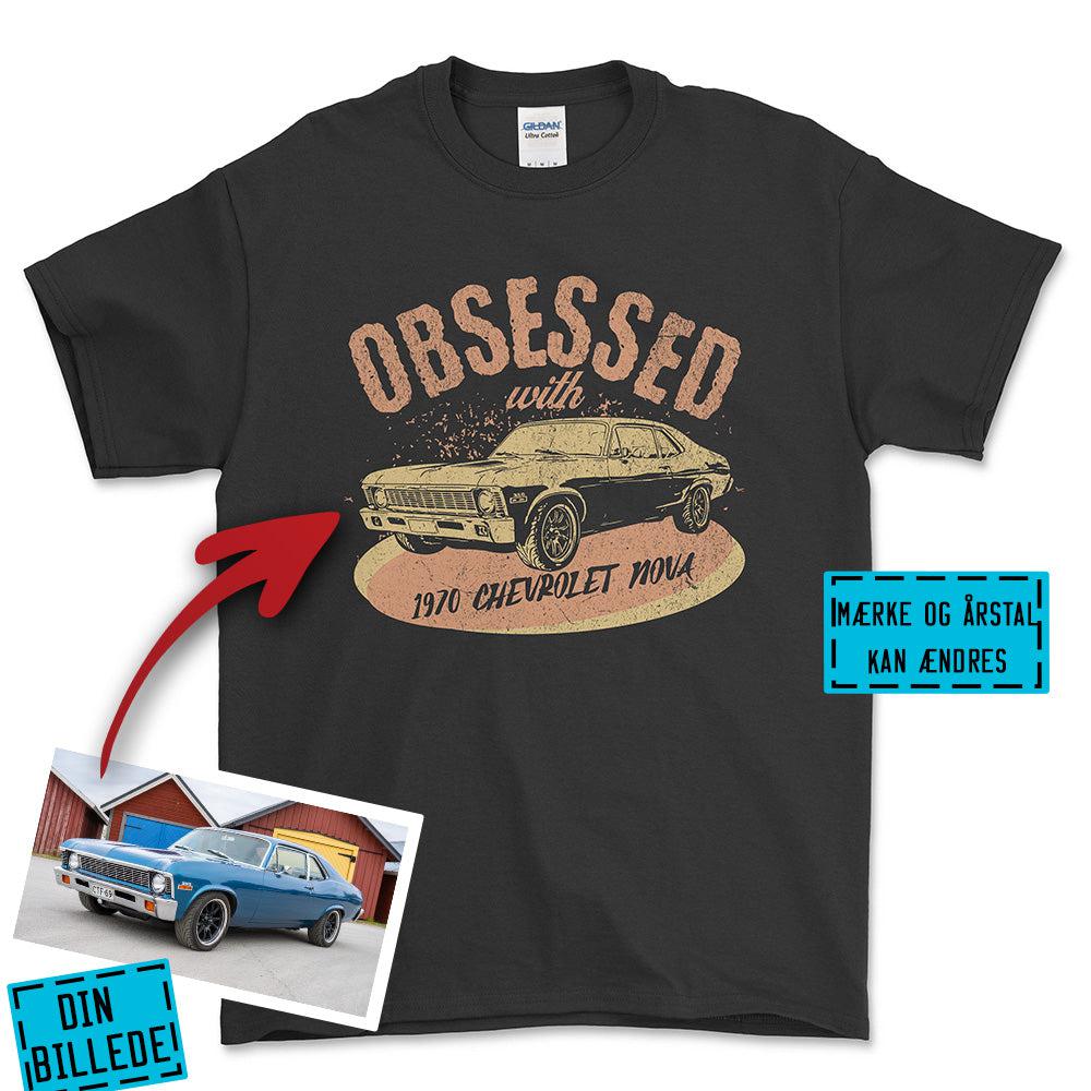 Personlig - Obsessed With My Car/Motorcycle - Med Din Bil MC Billede Unisex T-Shirt , Bomuld-Beklædning-Garage Culture-Sort-S-Forside-Garage Culture Shop- garage - man cave - merchandise