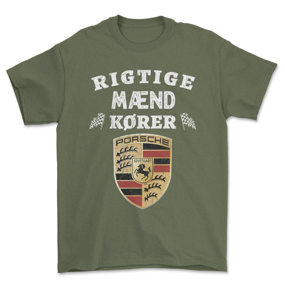 Porsche Rigtige Mænd Kører - Unisex T-Shirt , Bomuld-Beklædning-Porsche-Grøn Militær-S-Forside-Garage Culture Shop- garage - man cave - merchandise