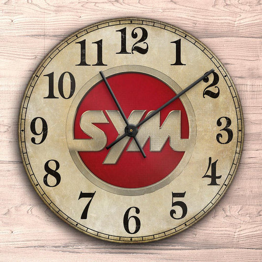 SYM Vægur Rundt-Clock-SYM-Garage Culture Shop- garage - man cave - merchandise