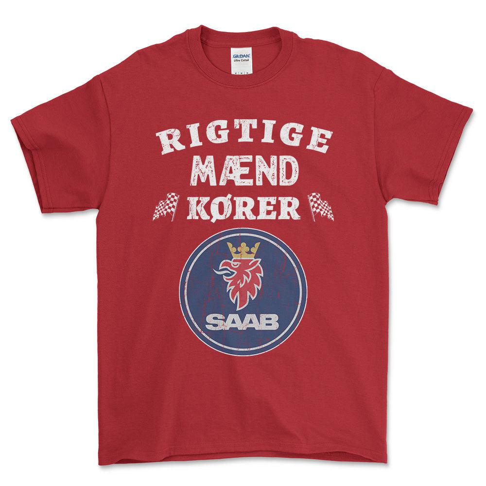 Saab Rigtige Mænd Kører - Unisex T-Shirt , Bomuld-Beklædning-Saab-Rød-S-Forside-Garage Culture Shop- garage - man cave - merchandise