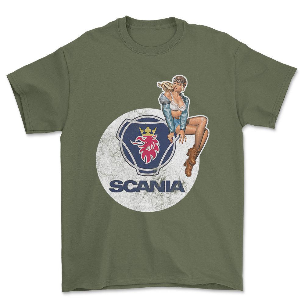 Scania Pinup - Unisex T-Shirt , Bomuld-Beklædning-Scania-Grøn Militær-S-Forside-Garage Culture Shop- garage - man cave - merchandise