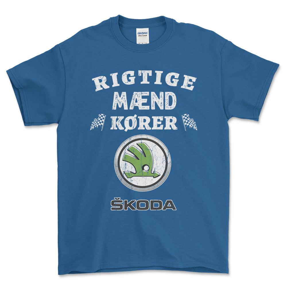 Skoda Rigtige Mænd Kører - Unisex T-Shirt , Bomuld-Beklædning-Skoda-Blå Royal-S-Forside-Garage Culture Shop- garage - man cave - merchandise