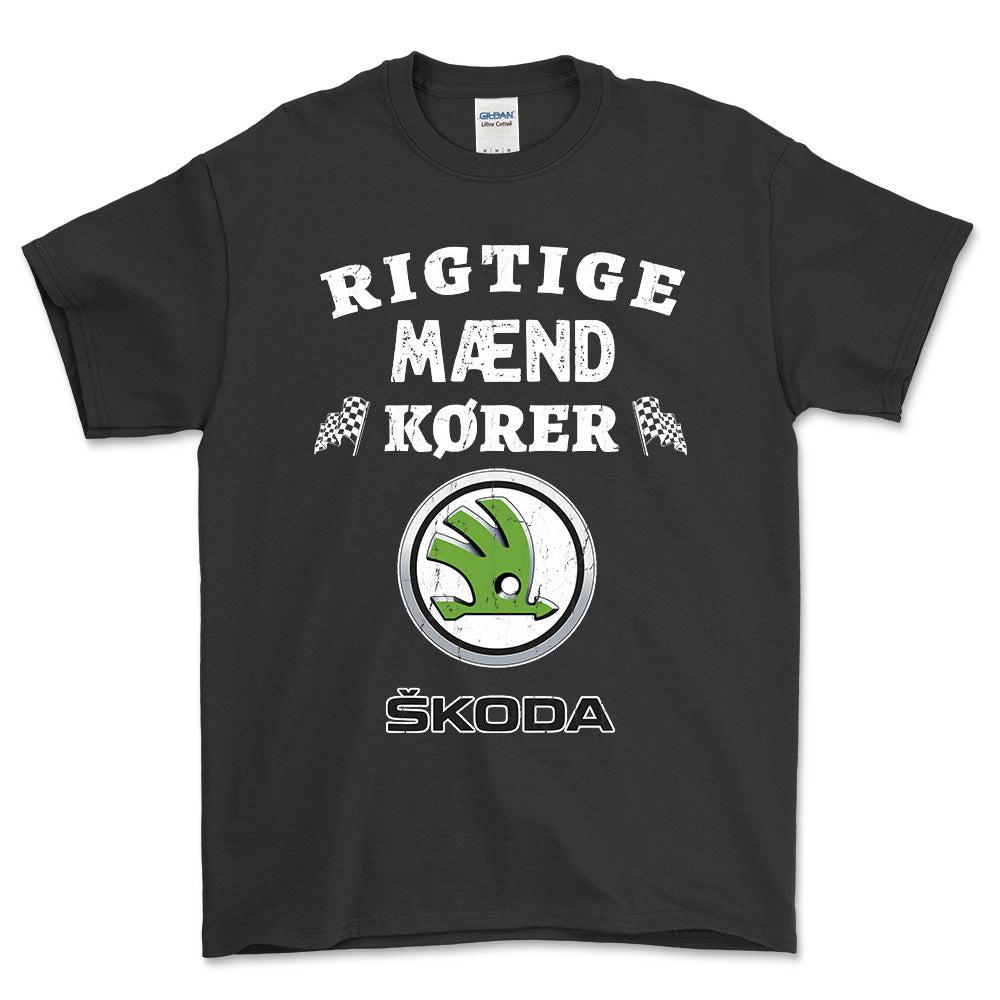 Skoda Rigtige Mænd Kører - Unisex T-Shirt , Bomuld-Beklædning-Skoda-Sort-S-Forside-Garage Culture Shop- garage - man cave - merchandise