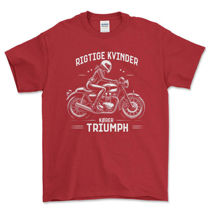 Triumph Rigtige Kvinder Kører Triumph - Unisex T-Shirt , Bomuld-Beklædning-Triumph-Rød-S-Forside-Garage Culture Shop- garage - man cave - merchandise