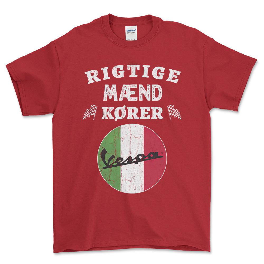 Vespa Rigtige Mænd Kører - Unisex T-Shirt , Bomuld-Beklædning-Vespa-Rød-S-Forside-Garage Culture Shop- garage - man cave - merchandise