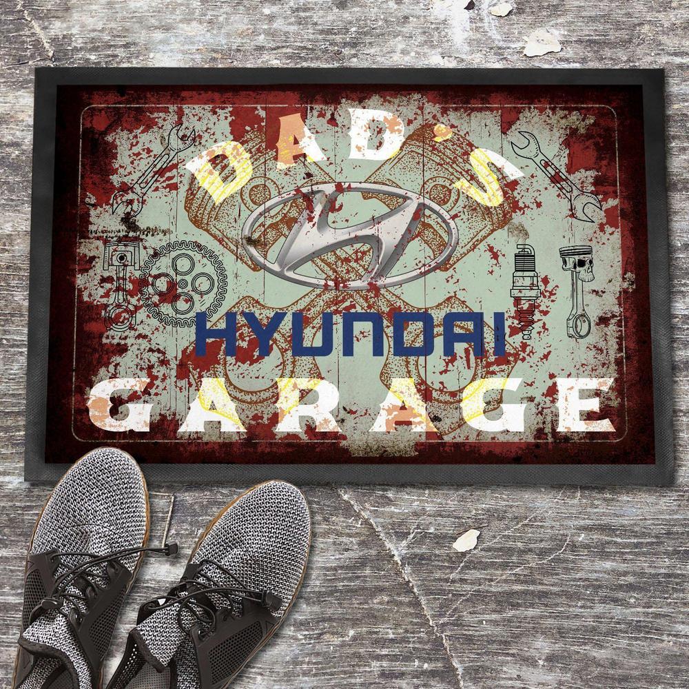 Hyundai Dads Garage Vintage Dørmåtte-Dørmåtte-Hyundai-Garage Culture Shop- garage - man cave - merchandise